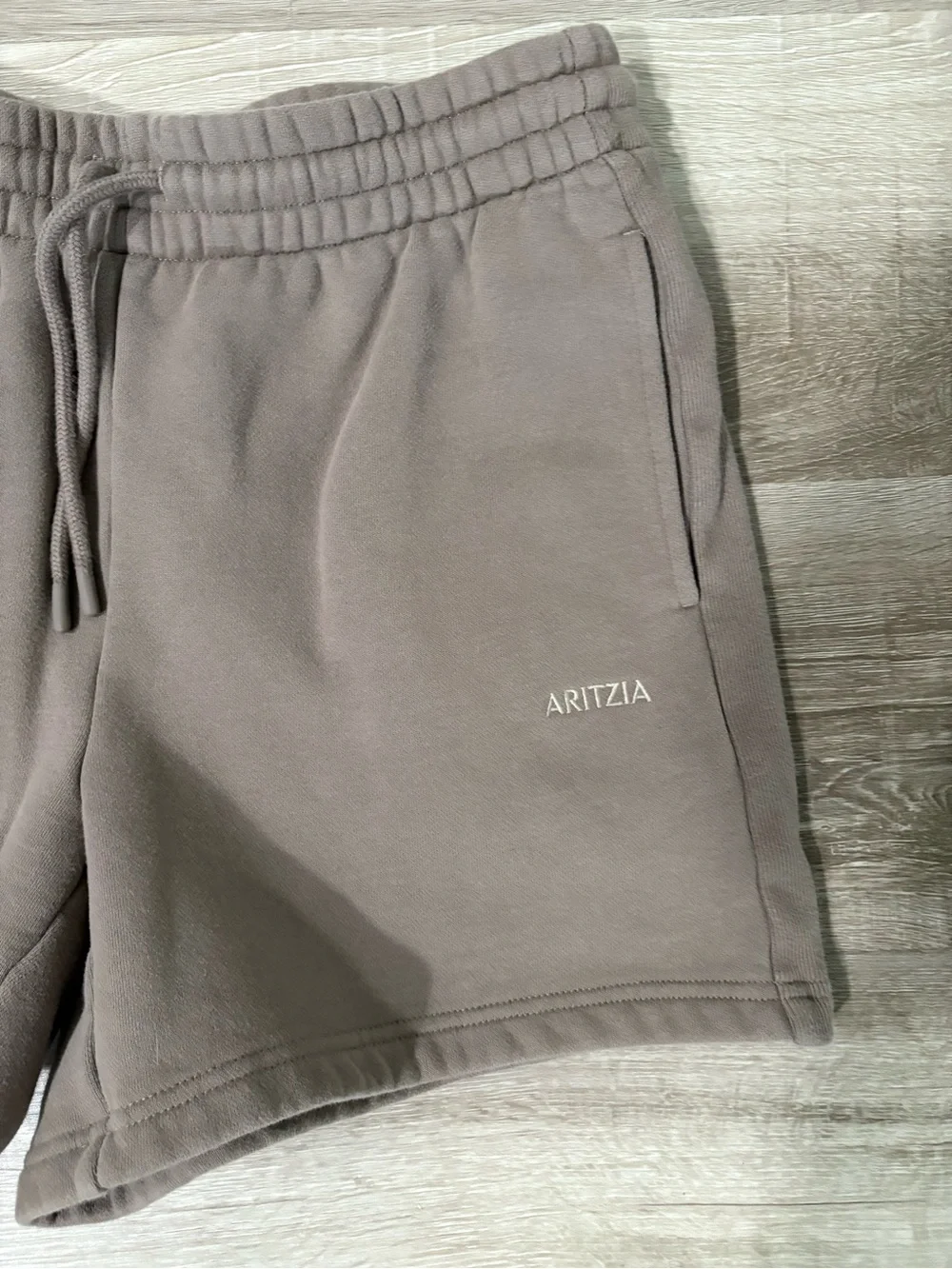 Aritzia Sweatfleece Cozy Drawstring Lounge Shorts - Taupe - Picture 2 of 6